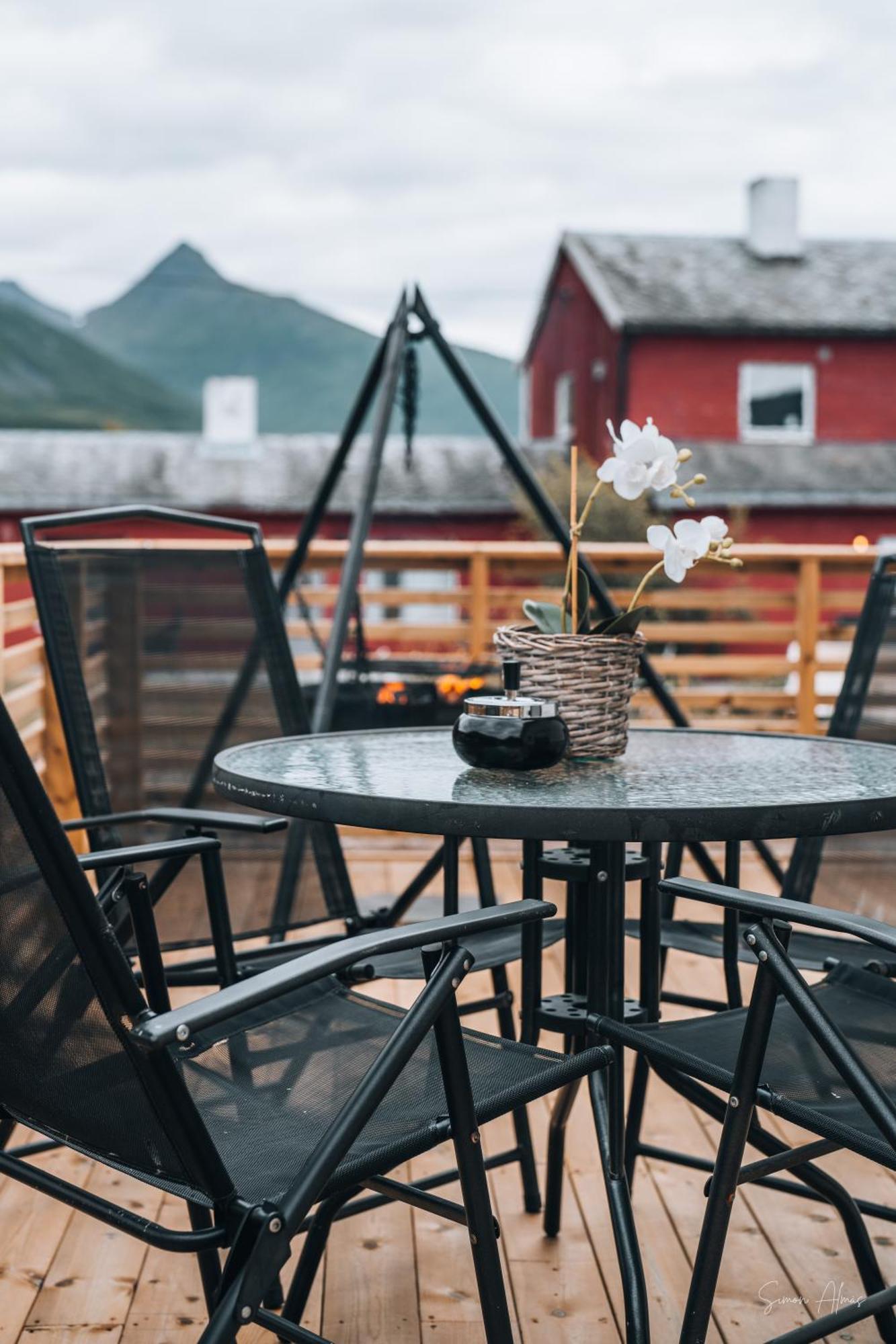 Alpan Apartments, Lyngenfjord Olderdalen 外观 照片